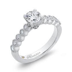 Round Cut Diamond Engagement Ring